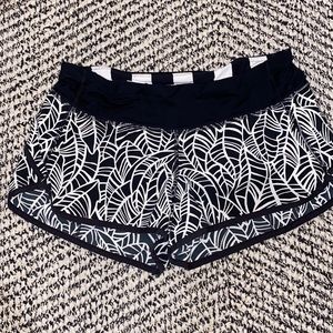 Size 6 lulu speed short